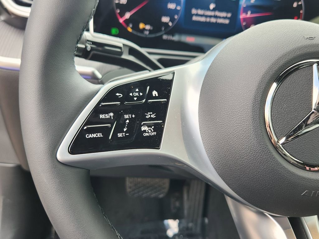 New 2025 Mercedes-Benz C 300 4MATIC Sedan image 26