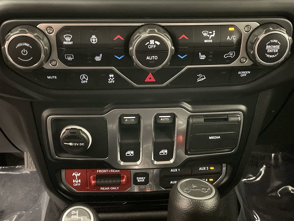 Used 2019 Jeep Wrangler Rubicon w/ LED Lighting Group AWD/4WD image 11