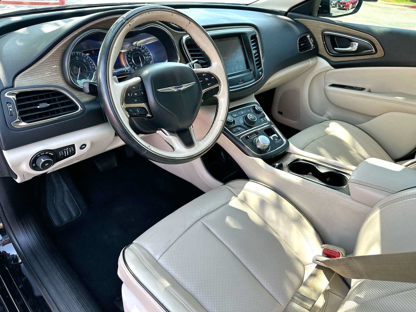 Used 2015 Chrysler 200 C w/ Navigation & Sound Group I FWD image 18