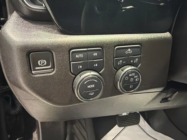 Used 2025 Chevrolet Silverado 1500 RST AWD/4WD image 27