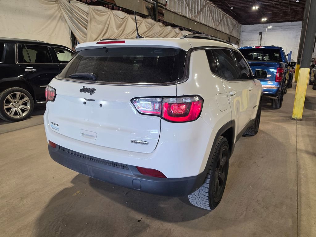 Used 2018 Jeep Compass Latitude w/ Popular Equipment Group image 2