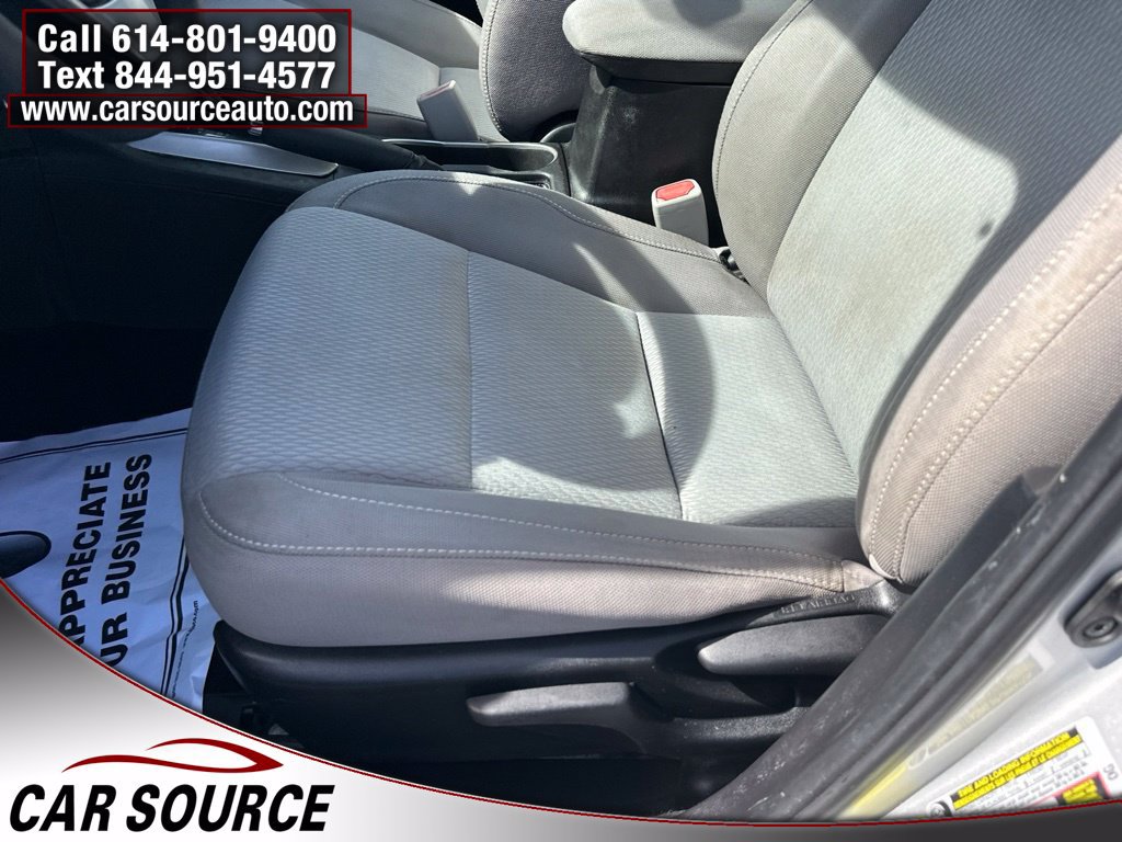 Used 2016 Toyota Corolla FWD image 10