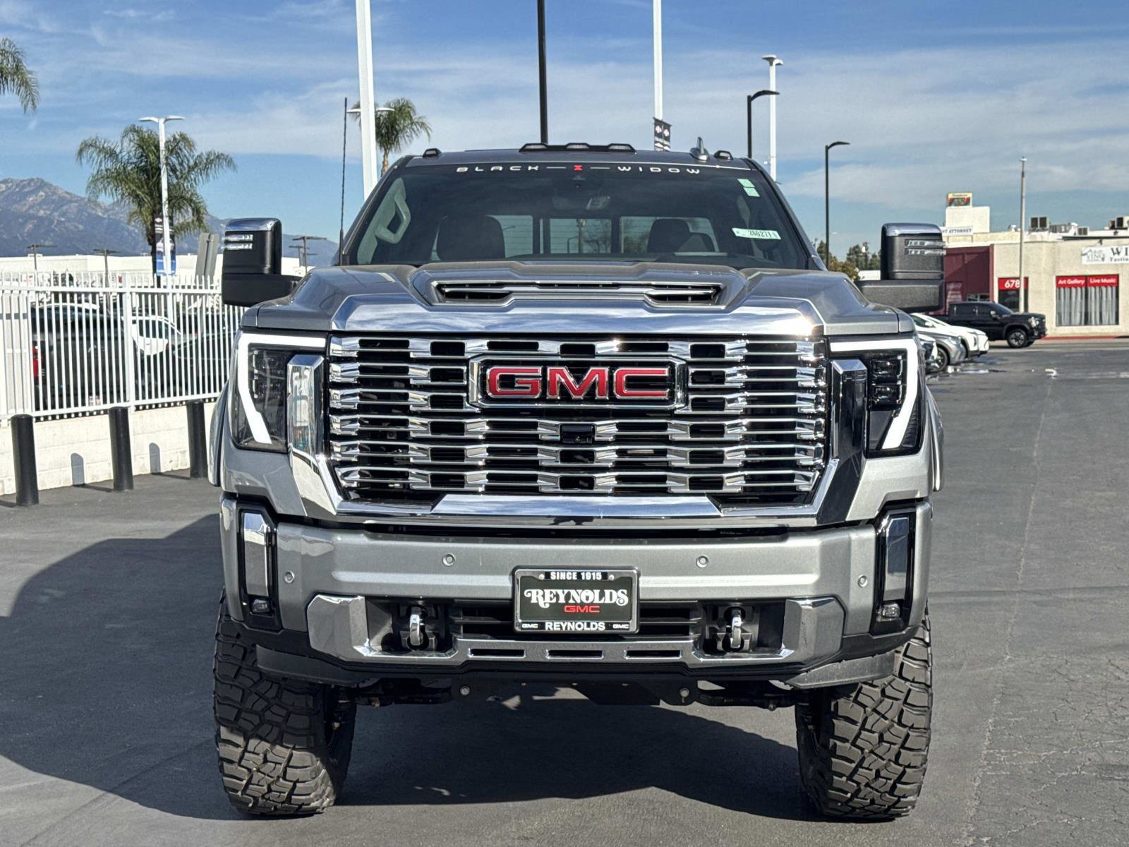 New 2026 GMC Sierra 2500 Denali w/ Denali Reserve Package image 2