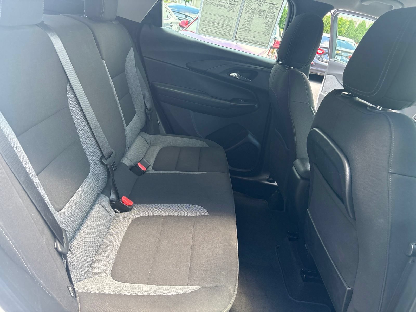 Used 2022 Chevrolet TrailBlazer LS FWD image 17