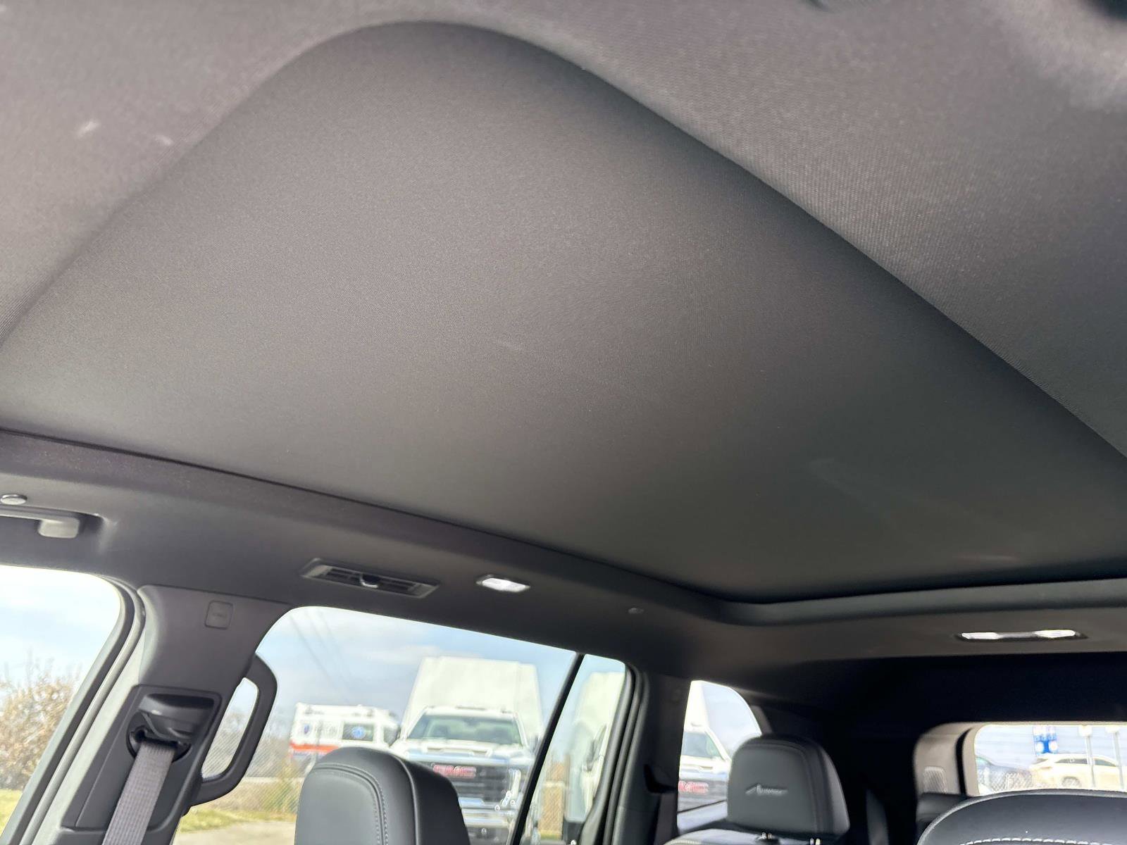 Certified 2025 Buick Enclave Avenir w/ Super Cruise Package image 20