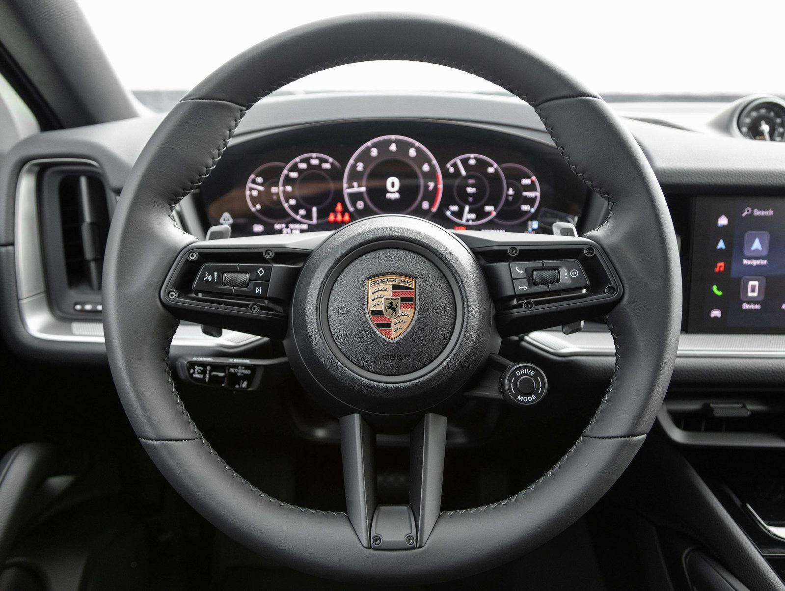 Certified 2026 Porsche Cayenne Coupe image 14