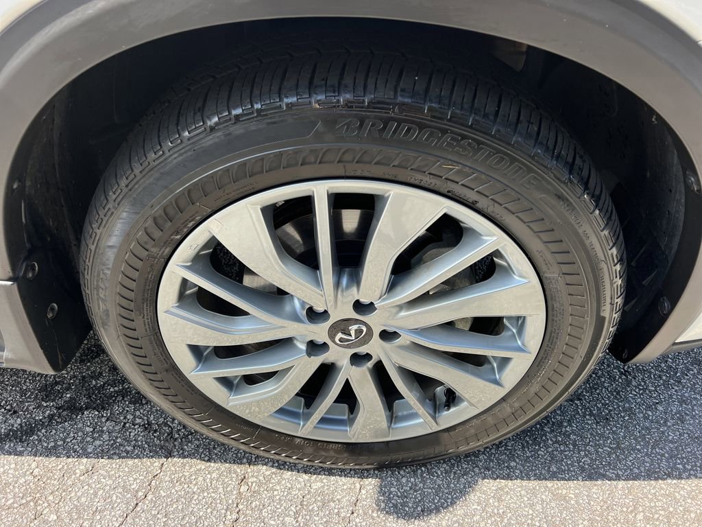 Used 2025 INFINITI QX50 Luxe image 10