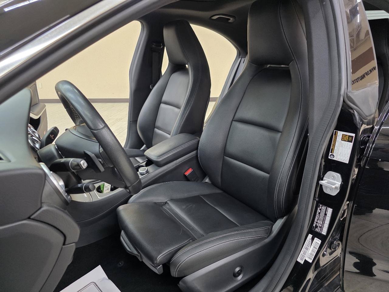 Used 2017 Mercedes-Benz CLA 250 image 15