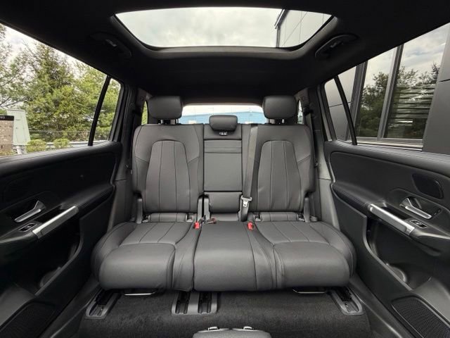 Used 2026 Mercedes-Benz GLB 250 4MATIC image 56