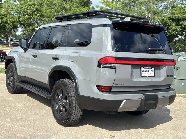 Used 2024 Lexus GX 550 AWD/4WD image 9