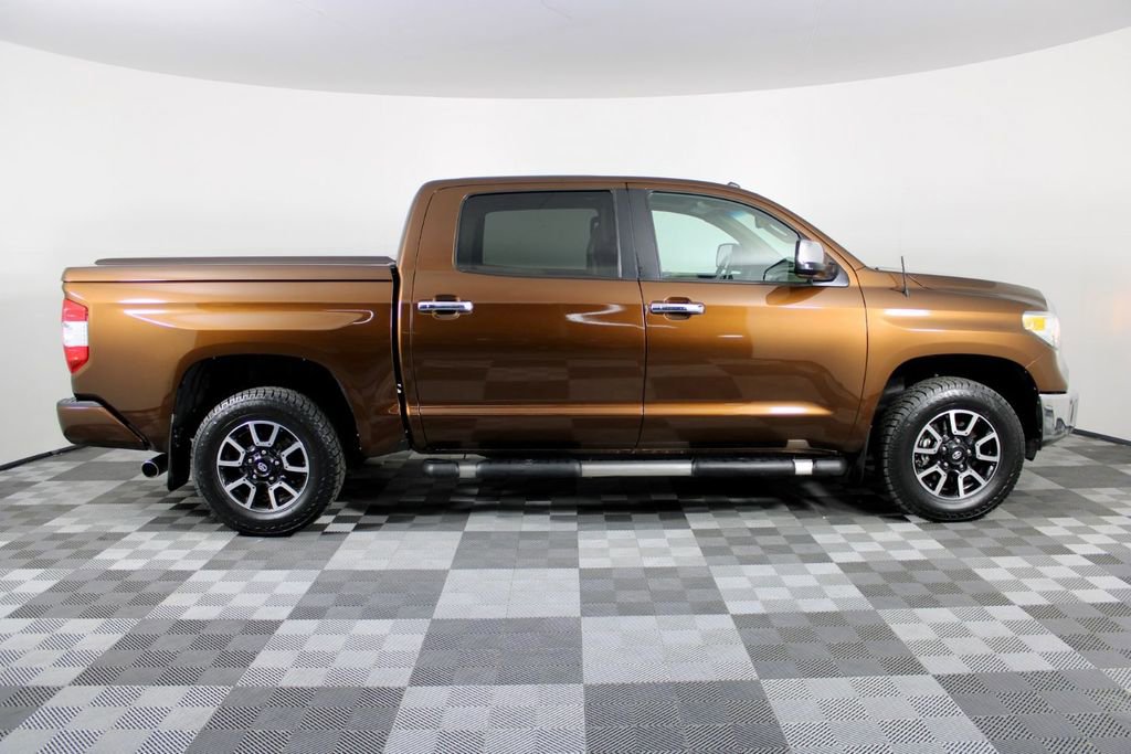 Used 2015 Toyota Tundra Limited w/ T3 Package image 10