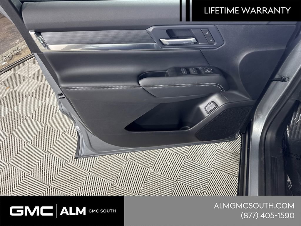 New 2026 GMC Terrain Elevation w/ Elevation Premium Package image 12