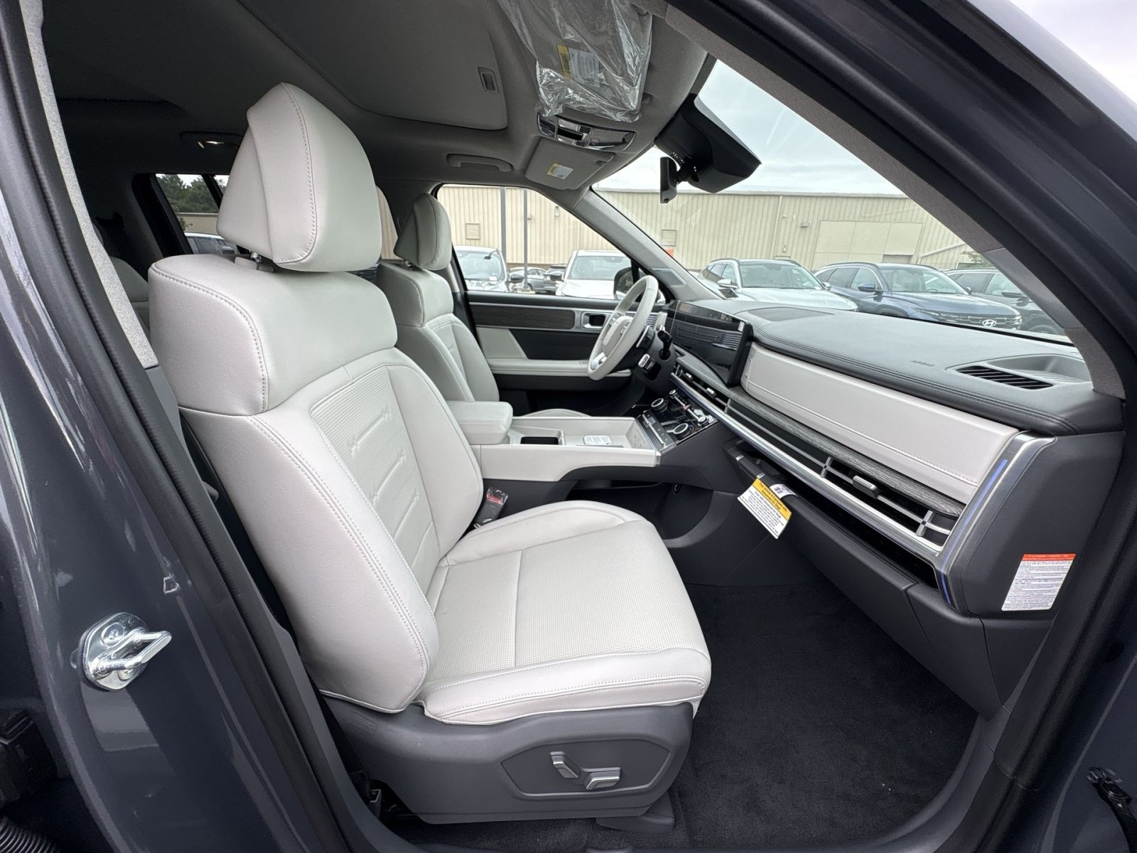 New 2027 Hyundai Santa Fe Limited FWD image 24