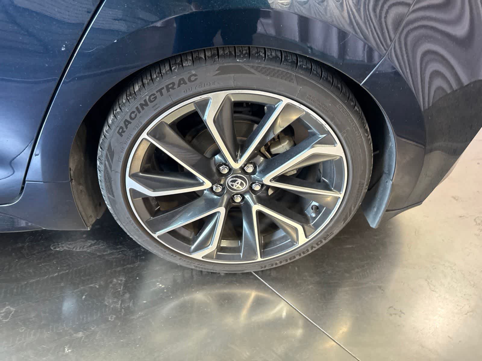 Used 2021 Toyota Corolla XSE FWD image 10