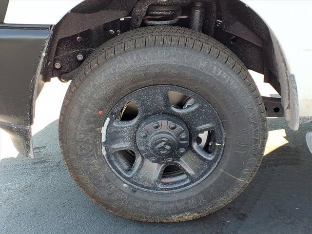 New 2026 RAM 3500 Tradesman image 18