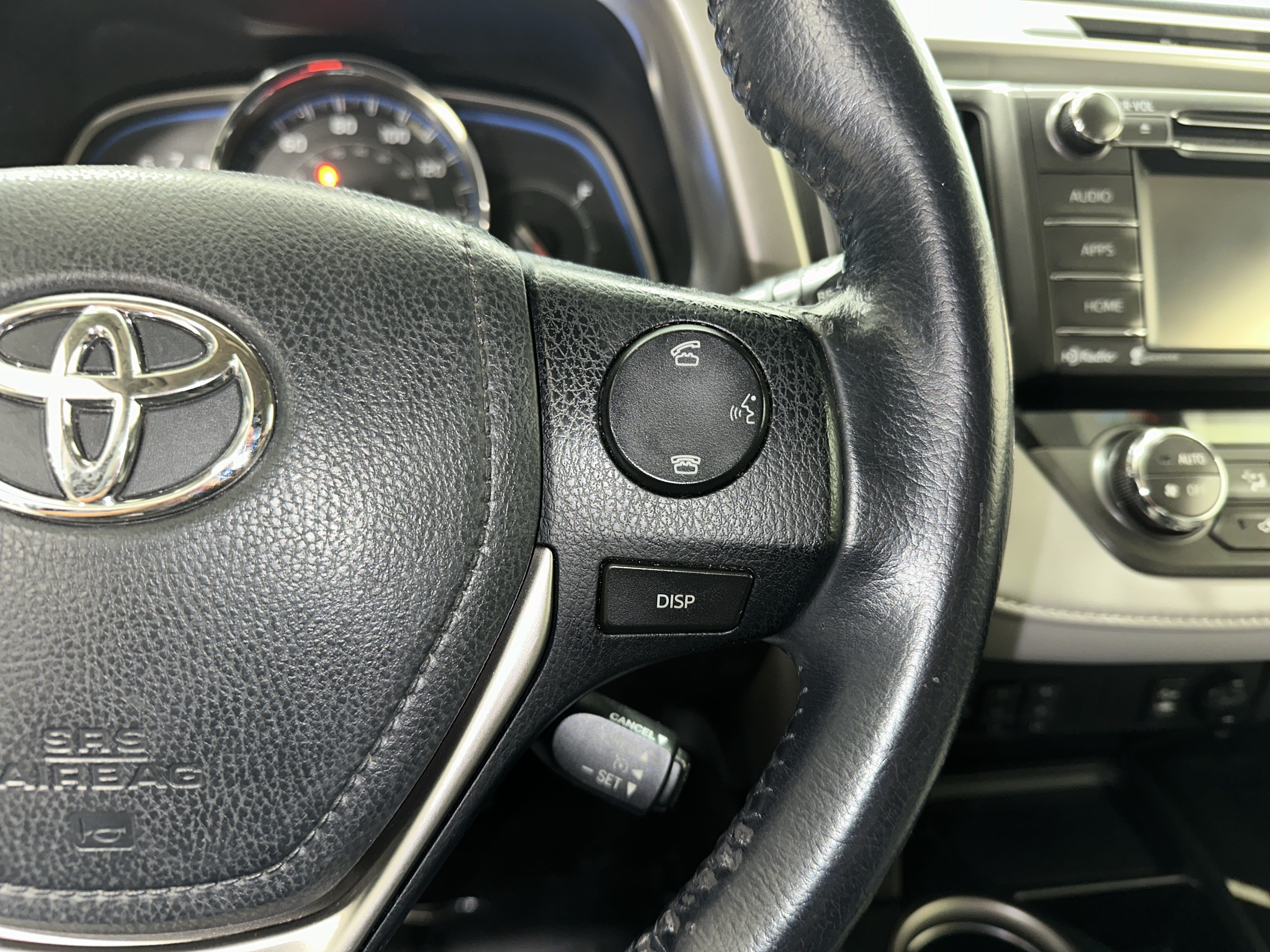 Used 2015 Toyota RAV4 Limited AWD/4WD image 23