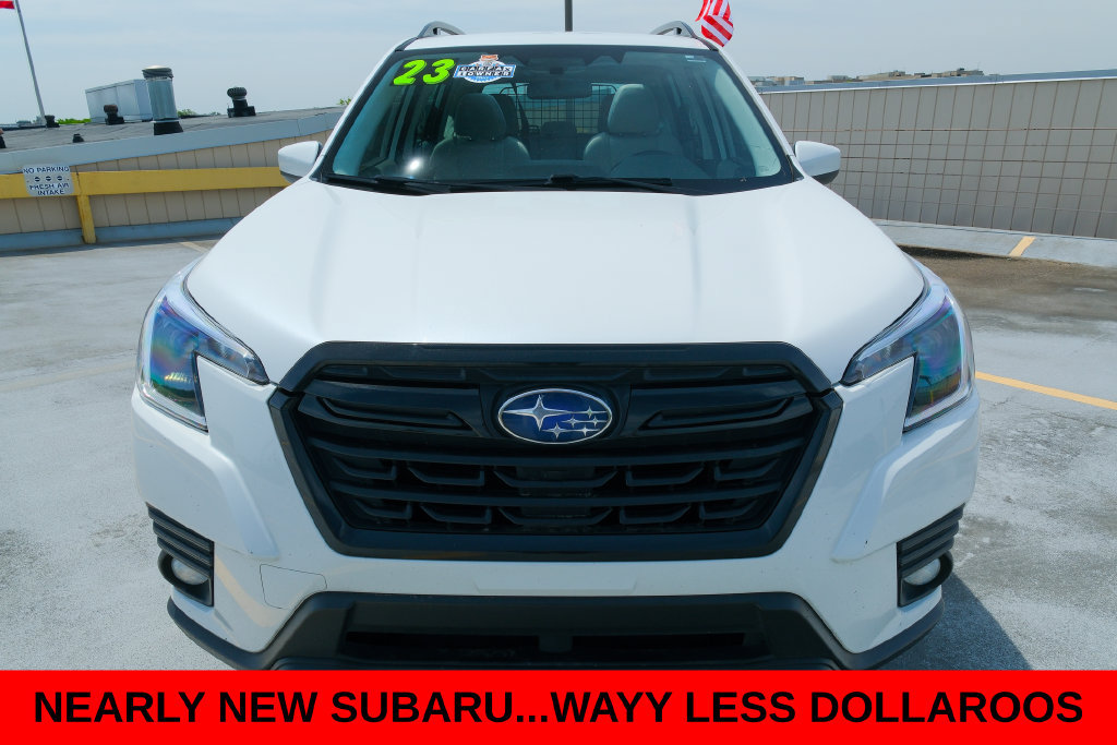 Used 2023 Subaru Forester Premium AWD/4WD image 9