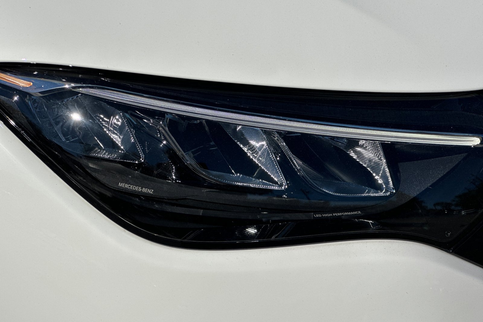 New 2025 Mercedes-Benz EQE 350+ 4MATIC Sedan image 9