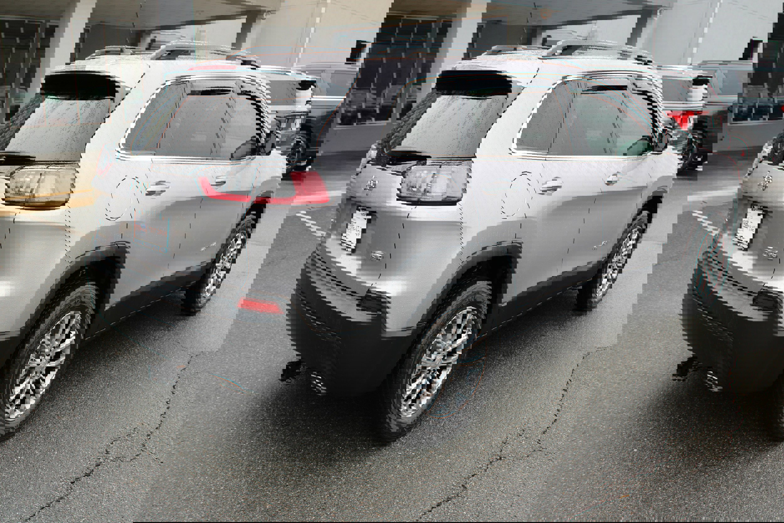 Used 2022 Jeep Cherokee Latitude Lux w/ Sun & Sound Group image 3