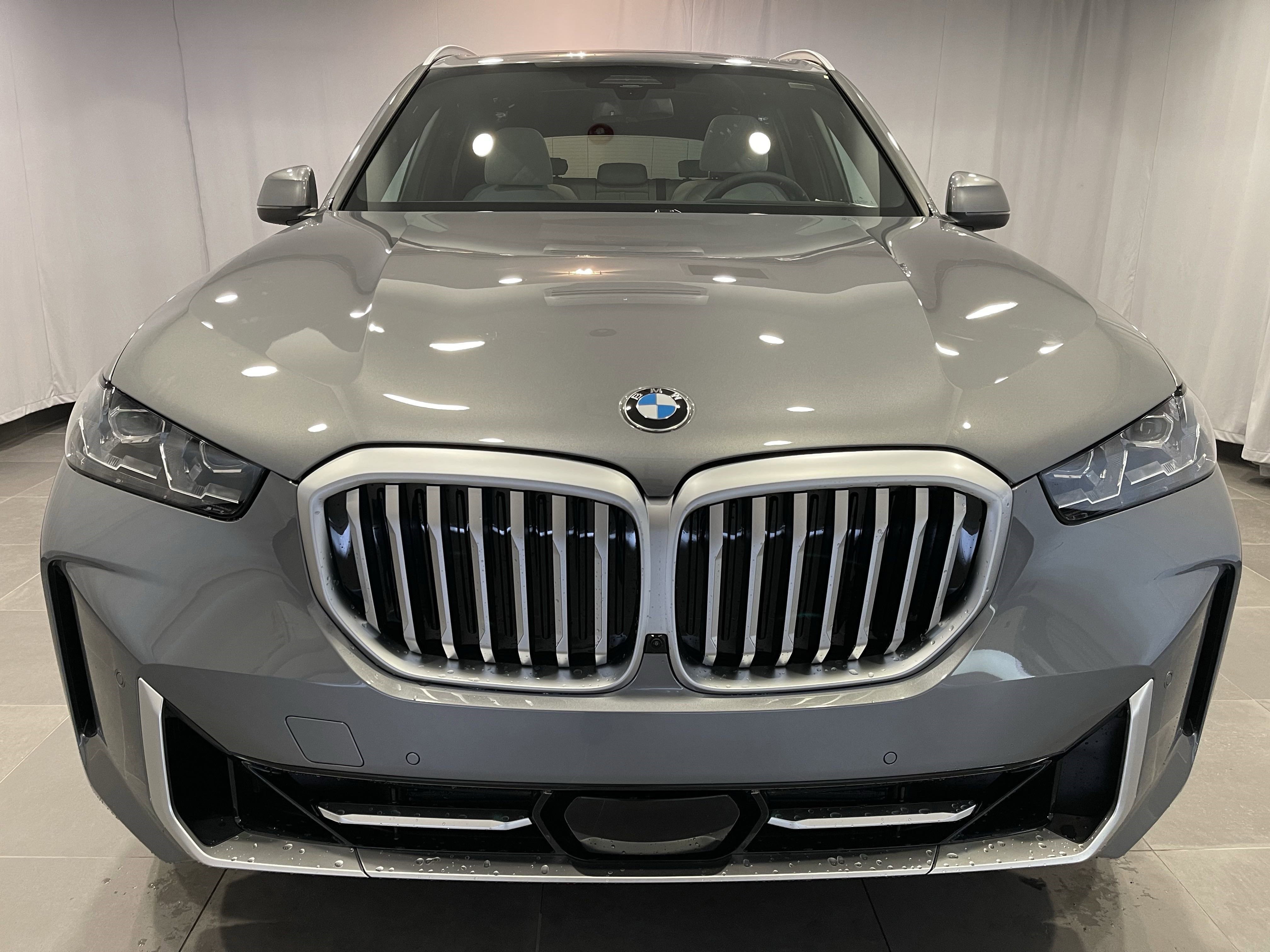 New 2026 BMW X5 xDrive40i image 2