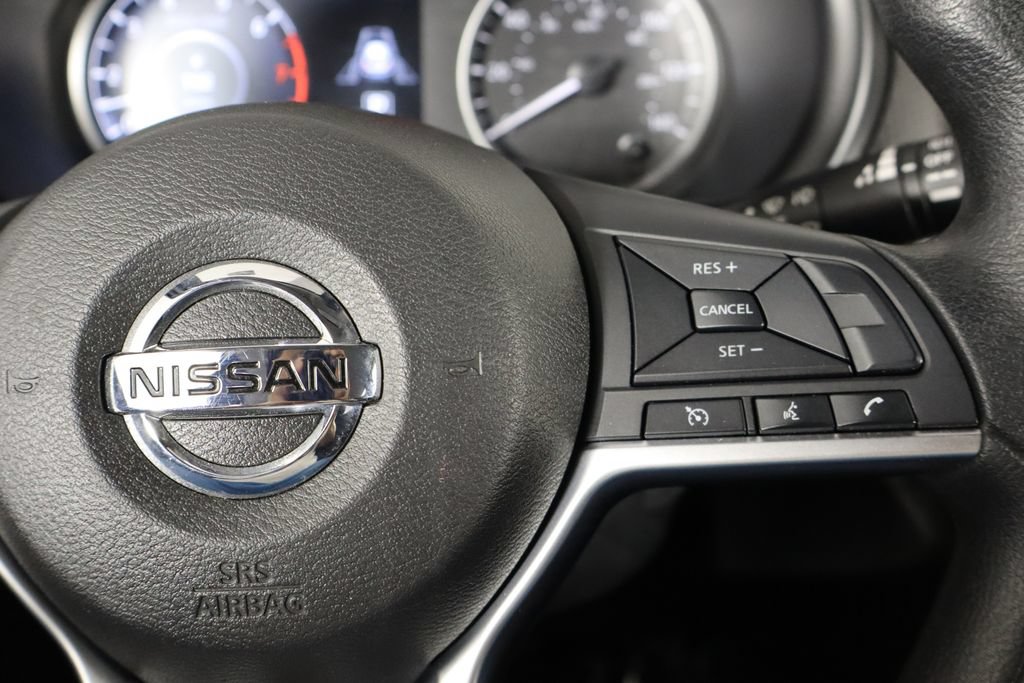 Used 2020 Nissan Kicks SV FWD image 10