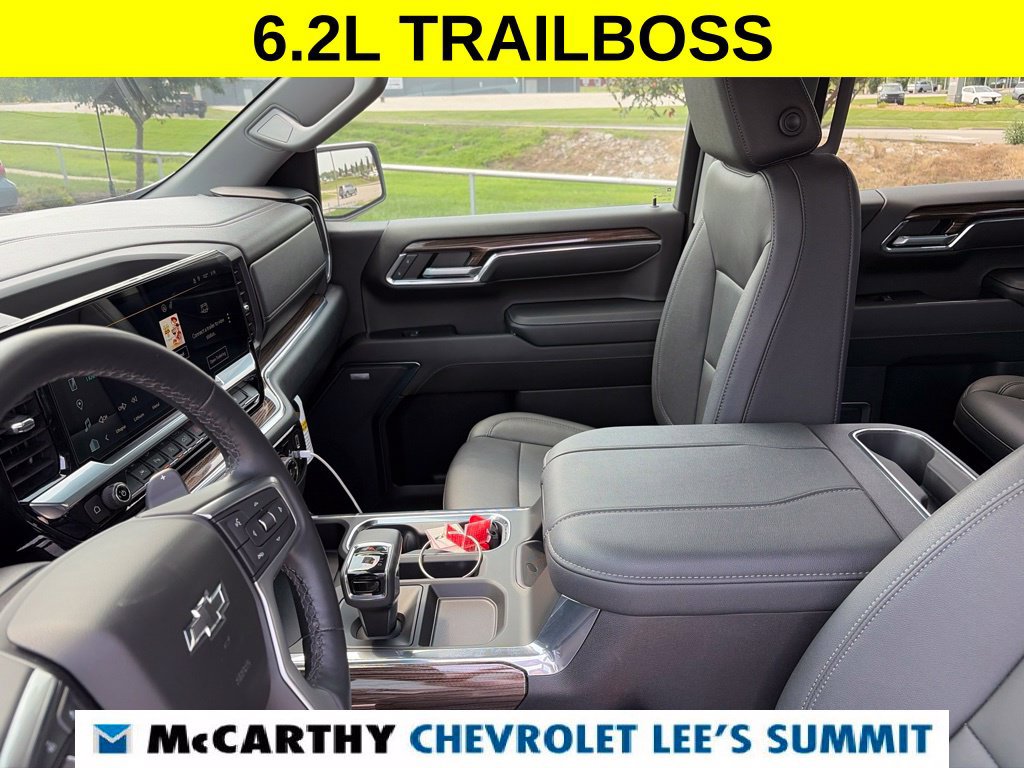 Used 2023 Chevrolet Silverado 1500 LT Trail Boss w/ Convenience Package II AWD/4WD image 51