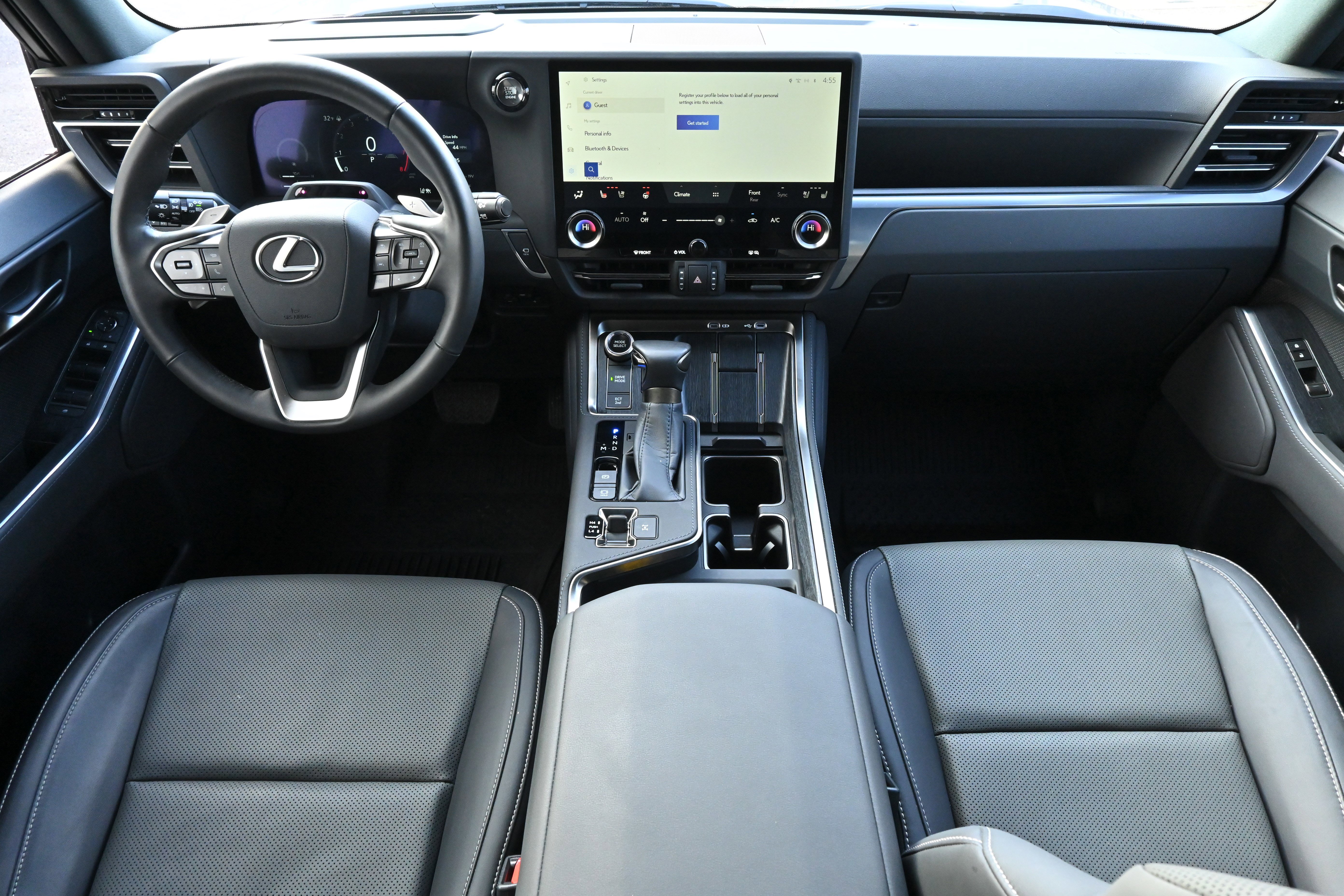 Used 2025 Lexus GX 550 image 3