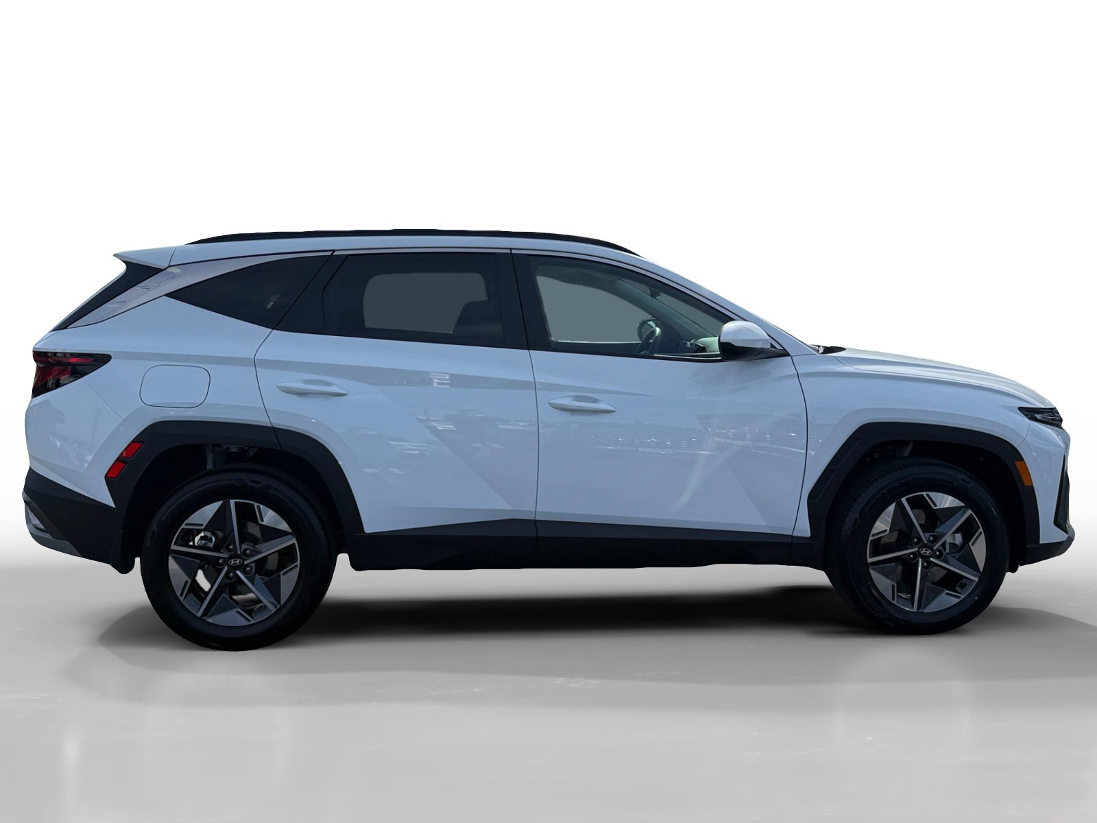 Certified 2025 Hyundai Tucson SEL image 6