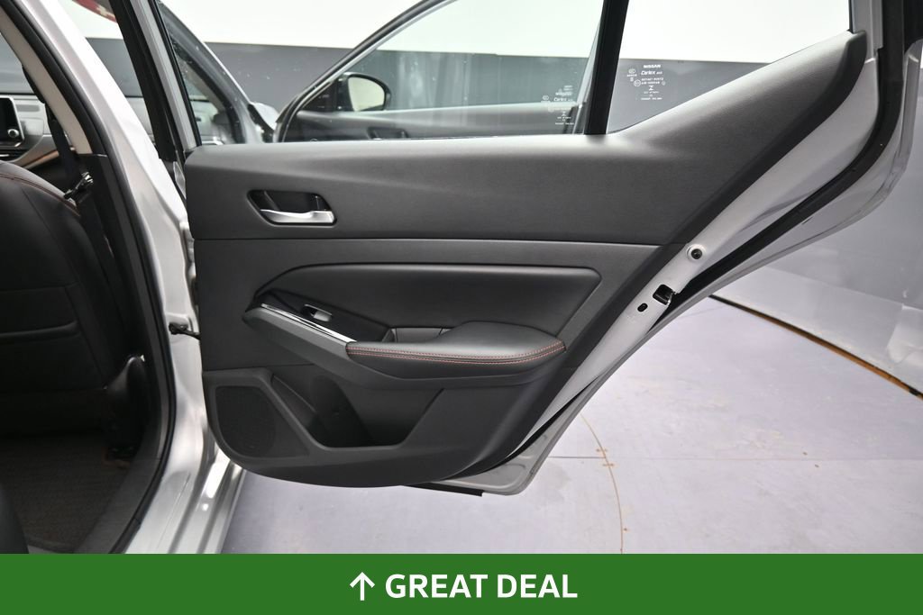 Used 2024 Nissan Altima 2.5 SR FWD image 22