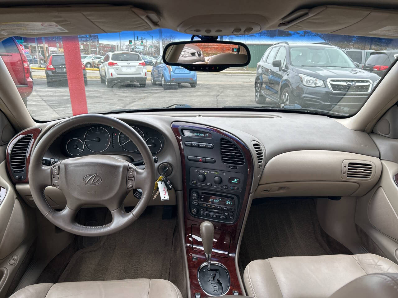 Used 2001 Oldsmobile Aurora 4.0 image 12