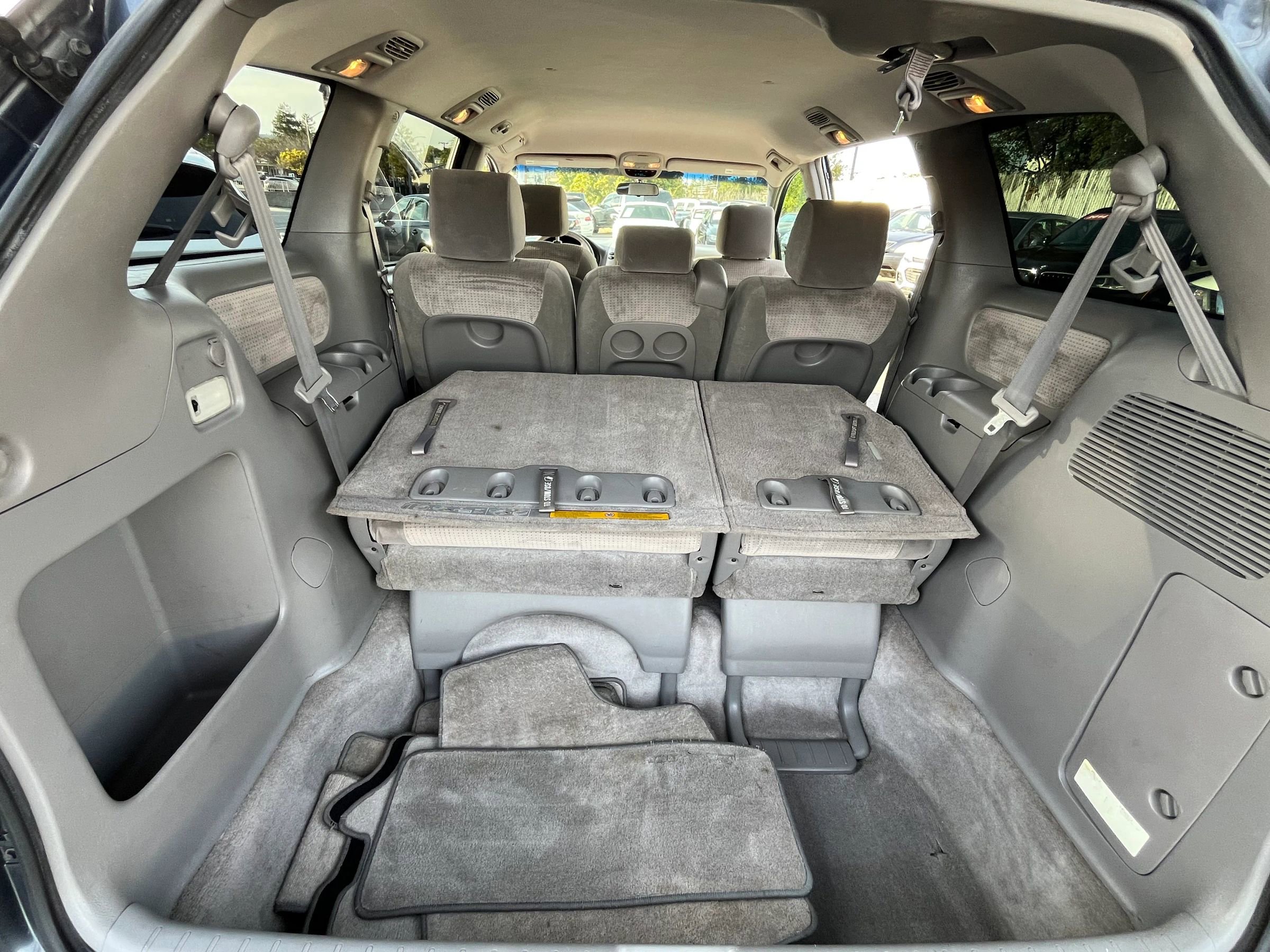 Used 2007 Toyota Sienna LE FWD image 18