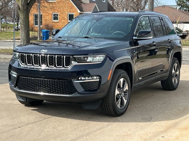 Used 2022 Jeep Grand Cherokee Limited 4xe image 50