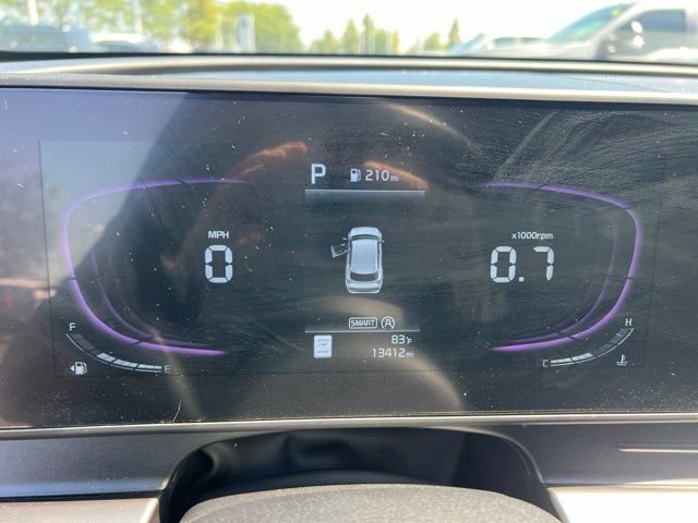 Certified 2025 Kia Sportage EX AWD/4WD image 12