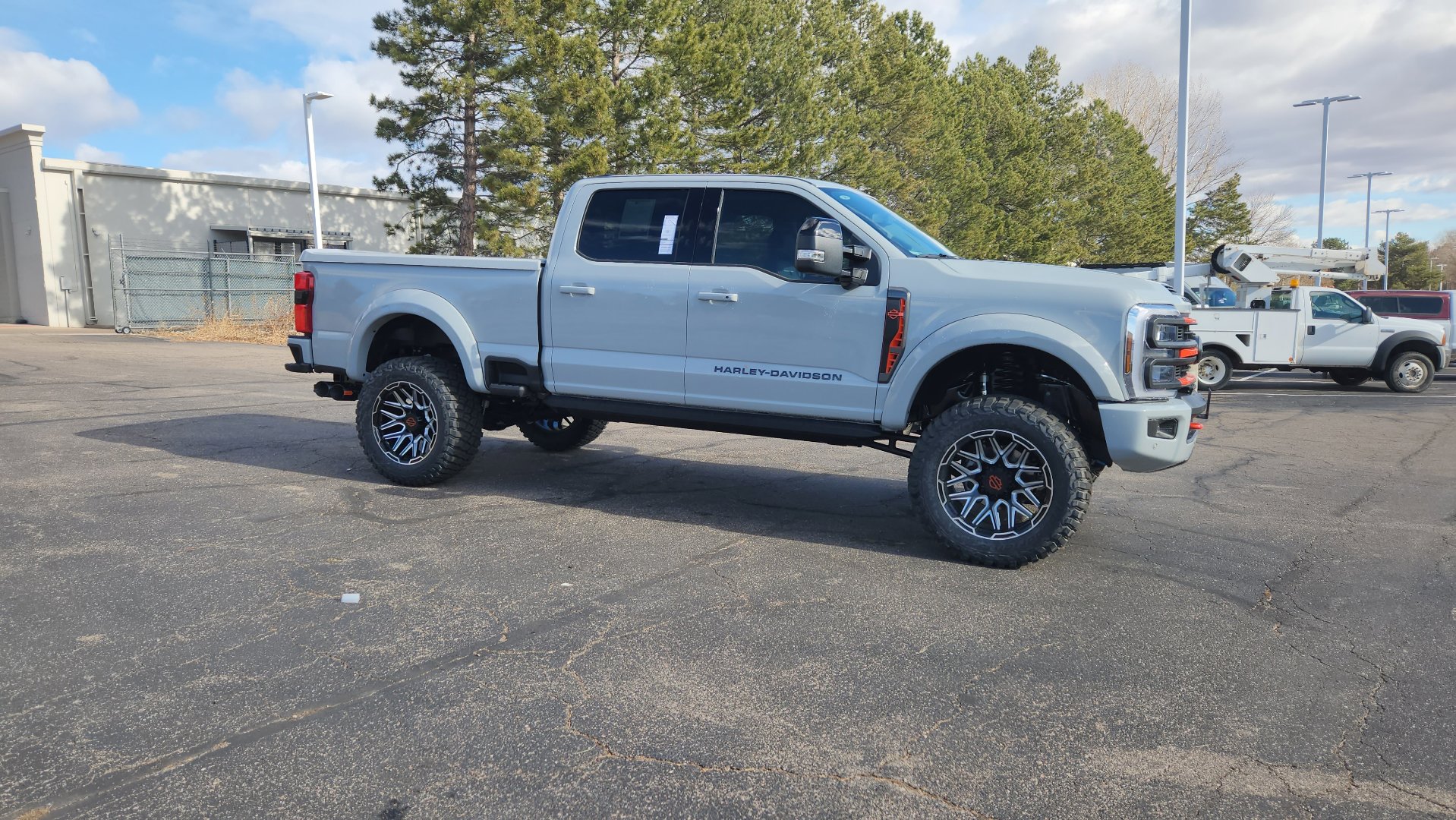 New 2026 Ford F250 Lariat w/ Black Appearance Package image 18