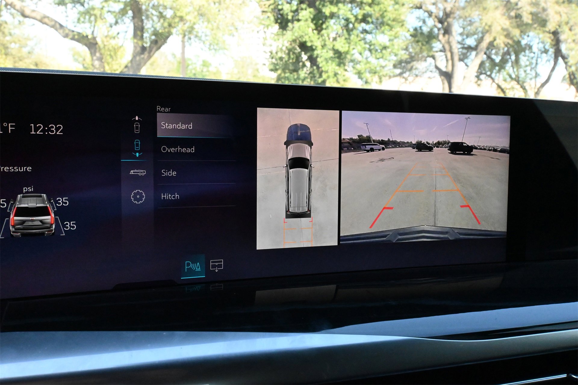 Certified 2025 Cadillac Escalade Sport w/ LPO, Floor Liner Package image 13