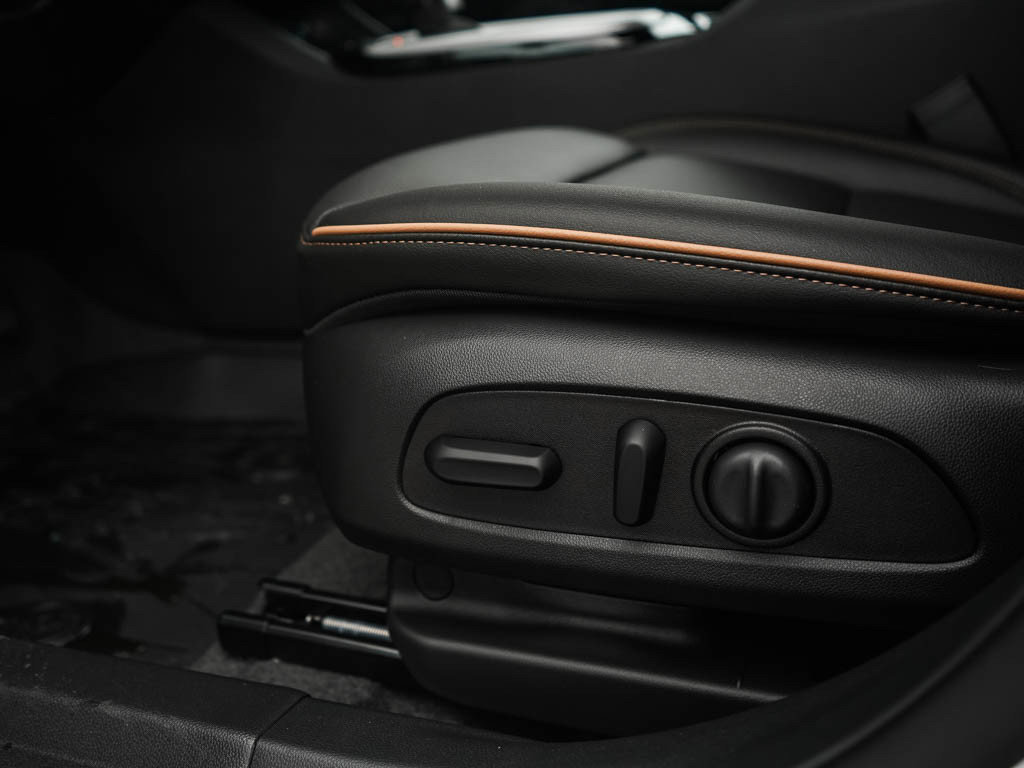 New 2026 Buick Envista Sport Touring FWD image 18