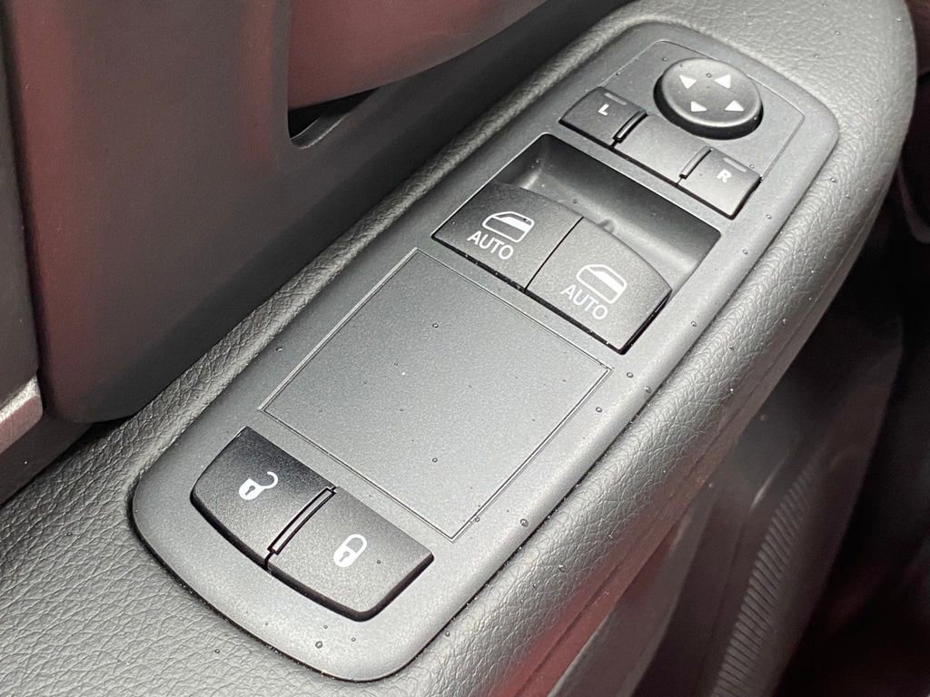 Used 2022 RAM 2500 Tradesman AWD/4WD image 24
