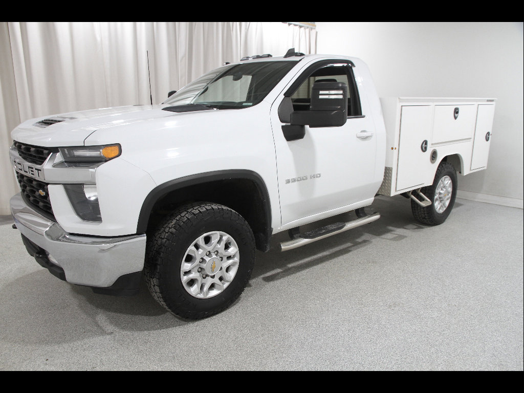 Used 2022 Chevrolet Silverado 3500 LT w/ Convenience Package AWD/4WD image 3