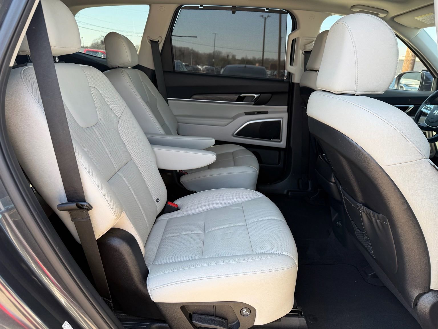 Used 2021 Kia Telluride EX w/ EX Premium Package image 25