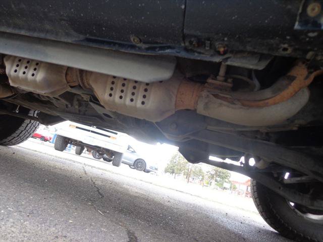 Used 1997 Toyota Land Cruiser w/ Leather Trim Pkg AWD/4WD image 23