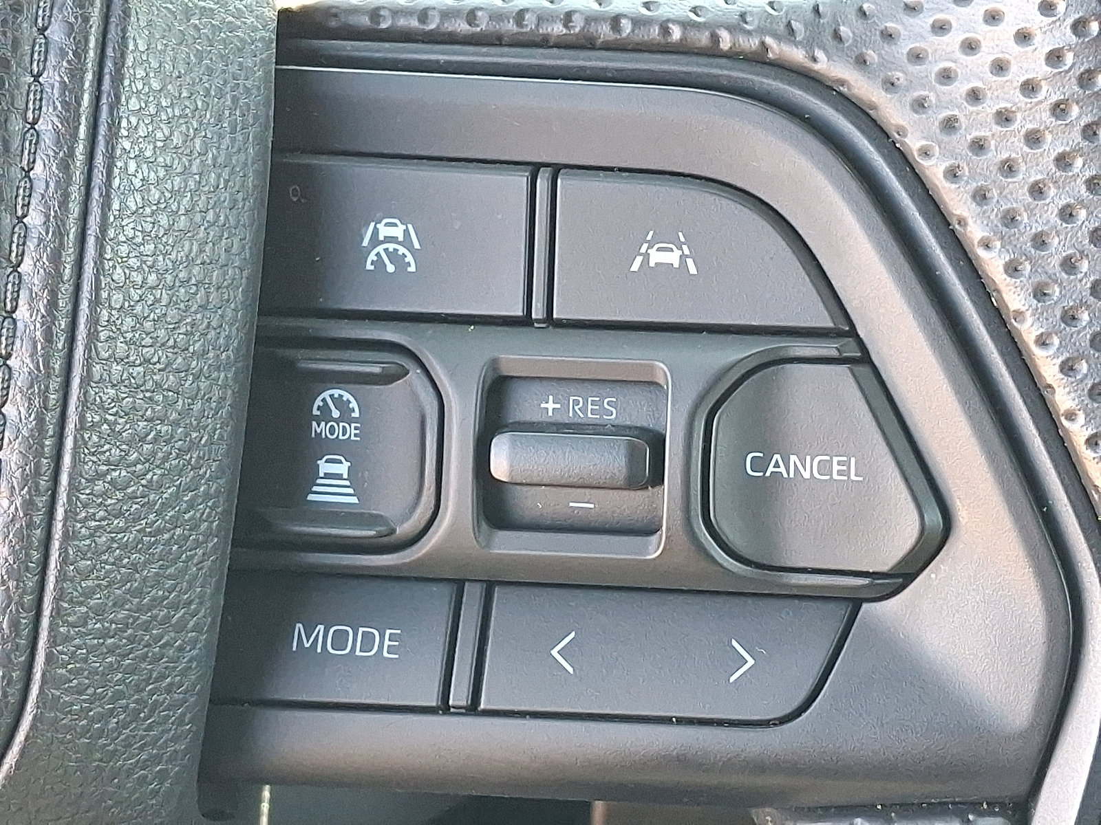 Certified 2025 Toyota Tacoma SR w/ Towing Package image 21