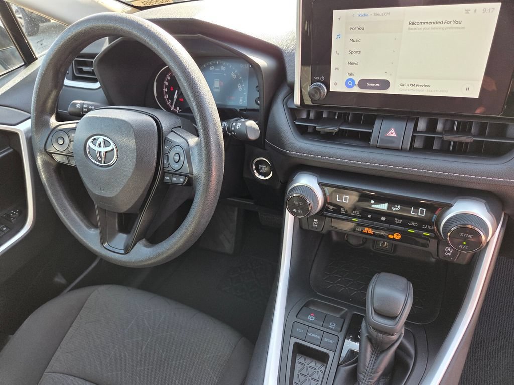 Used 2023 Toyota RAV4 XLE w/ Convenience Package FWD image 32