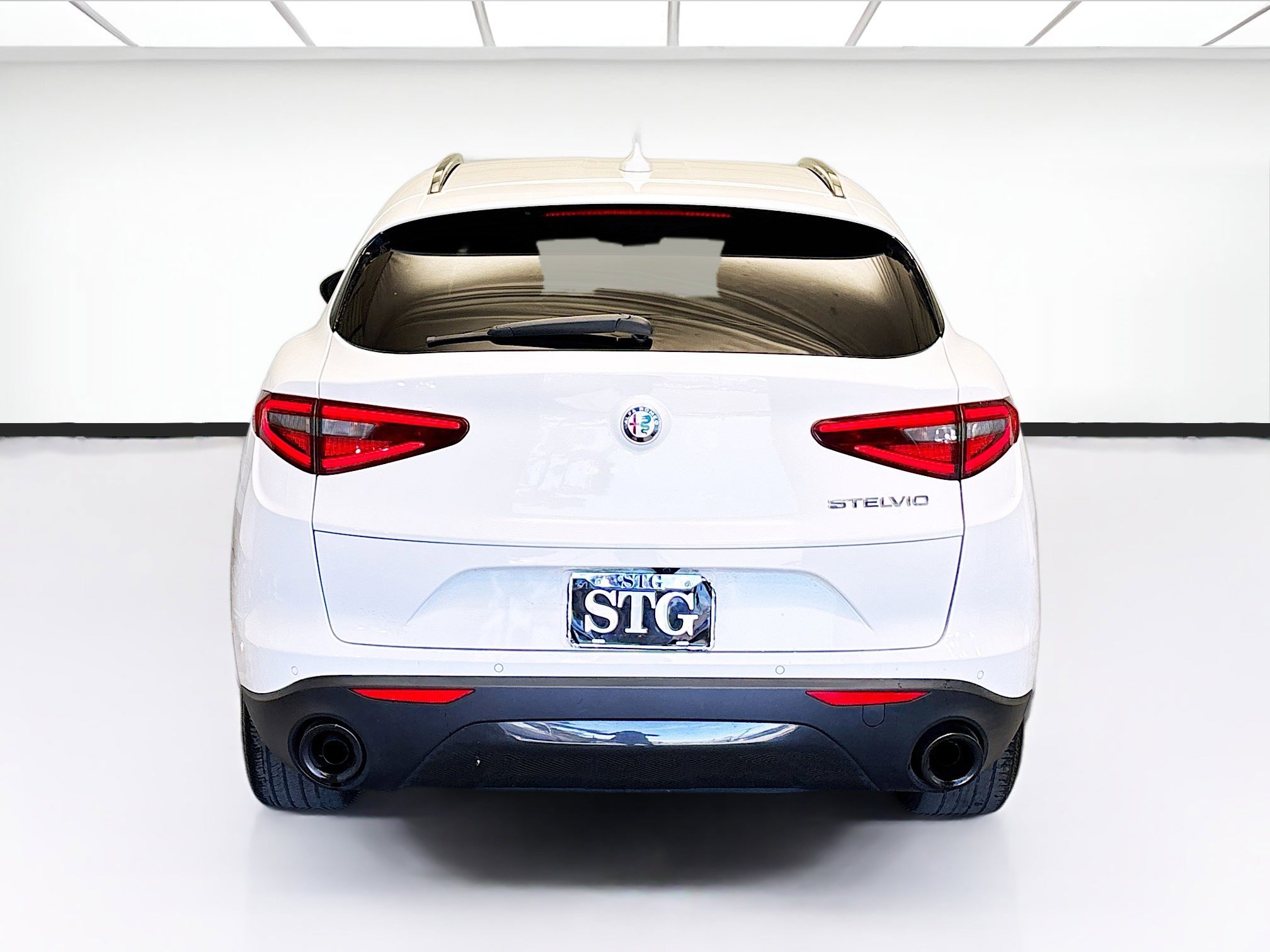 Used 2022 Alfa Romeo Stelvio Sprint image 5
