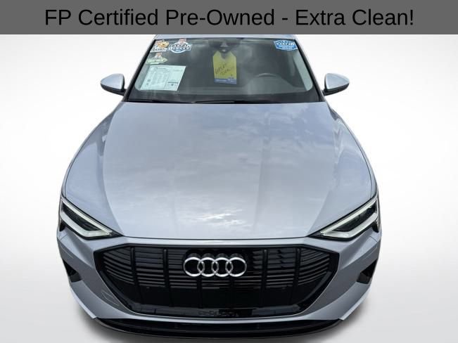 Used 2022 Audi e-tron Premium w/ Convenience Plus Package image 5