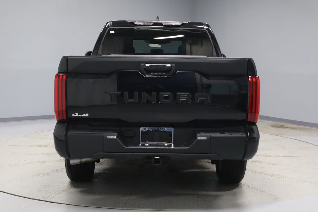 Used 2025 Toyota Tundra SR5 AWD/4WD image 10