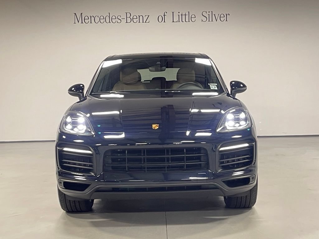 Used 2023 Porsche Cayenne AWD/4WD image 8