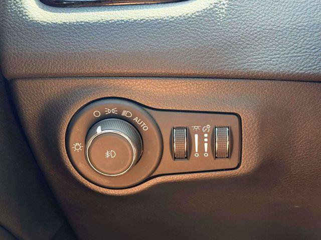Certified 2020 Jeep Compass Limited AWD/4WD image 21