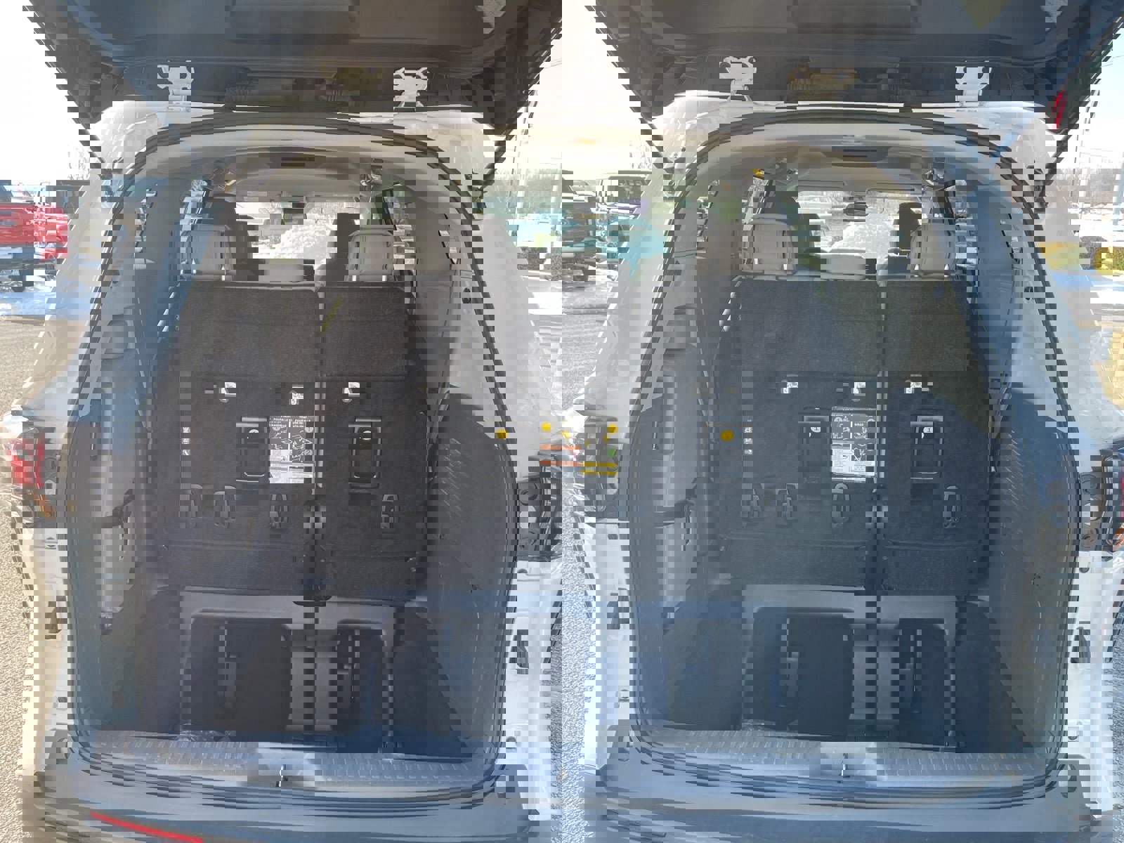 Used 2024 Toyota Sienna LE image 19