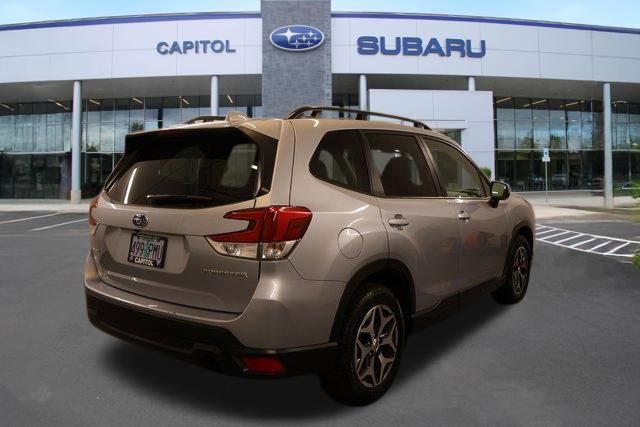 Certified 2023 Subaru Forester Premium AWD/4WD image 3