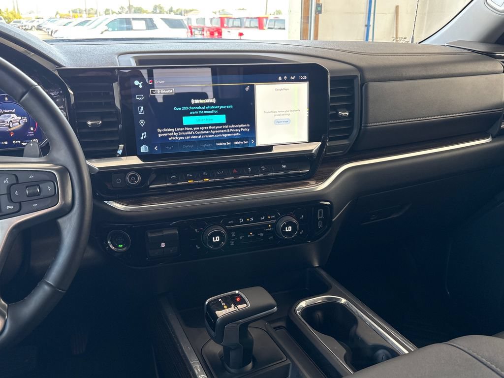 Used 2026 Chevrolet Silverado 1500 RST AWD/4WD image 25